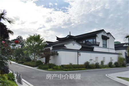 孔府家园3室1厅1卫83㎡带车库24平